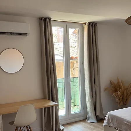 Spacieux Et Climatise Sur Apartmán