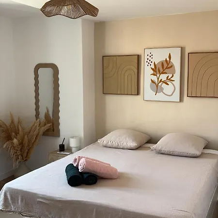Spacieux Et Climatise Sur Apartmán Montagnac (Herault)